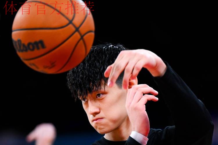 博主谈曾凡博：目前这个节骨眼耗掉的就是自己宝贵的时间